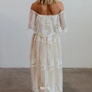 NWT - Baltic Born Leon Off-Shoulders Maxi Dress in White, Size Medium